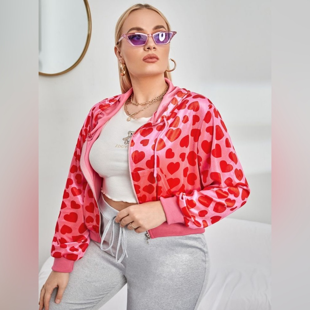 SHEIN Pink Velvet Heart Crop Hoodie, Size 4X